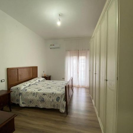 La Casa Di Gianfry Apartment Paola Exterior photo